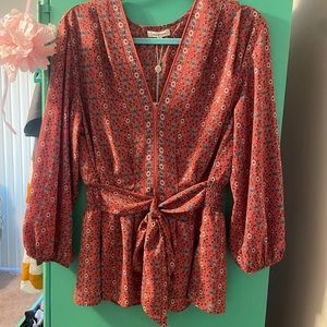 Max studios burnt orange blouse. Never been worn. With tags